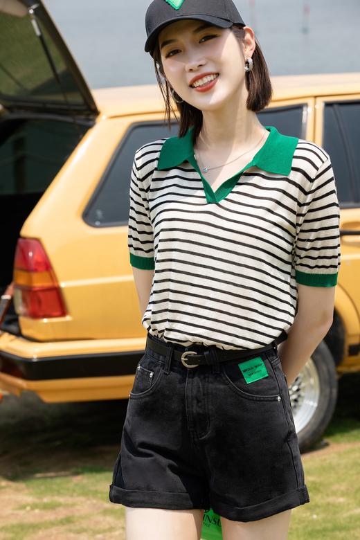 女条纹短T07020 商品图2