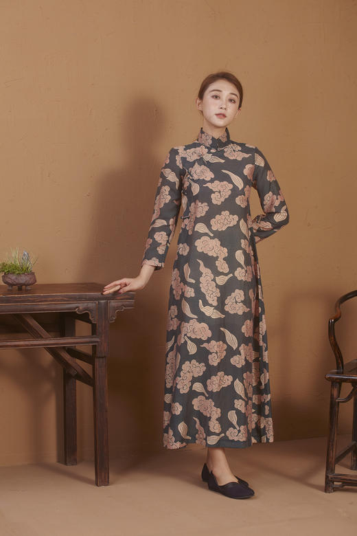 【漫物记】丝棉祥云平肩九分袖A版改良旗袍 商品图0