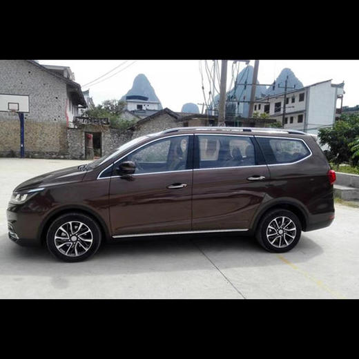 宝骏 730 1.8L 手动豪华型 7座 【长租-北京】 商品图2