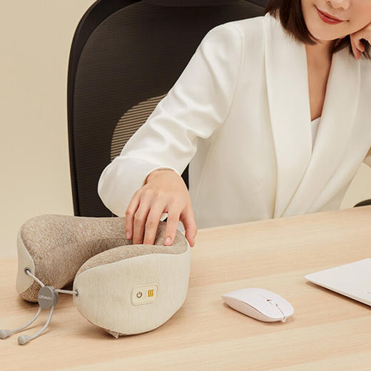 【360°呵护颈部  舒适一整天！】乐伽揉捏按摩颈枕 颈部支撑 揉捏按摩 温感热敷 消除疲惫感。 商品图6