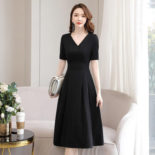 HR WG50829纯色简约过膝中长款修身显瘦拼接连衣裙 商品图3