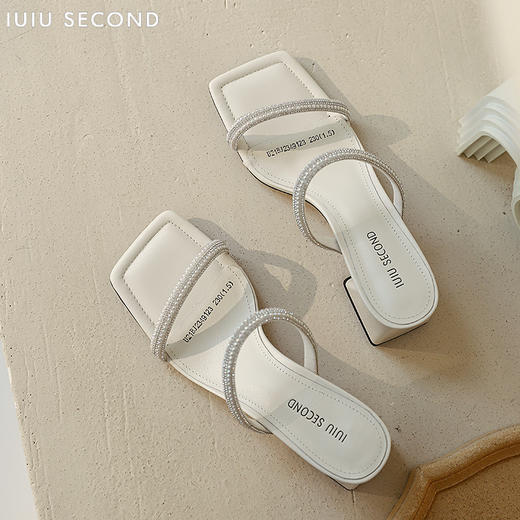 IUIU SECOND 夏季法式方头粗跟细带水钻凉拖鞋U21BJ23491 商品图5