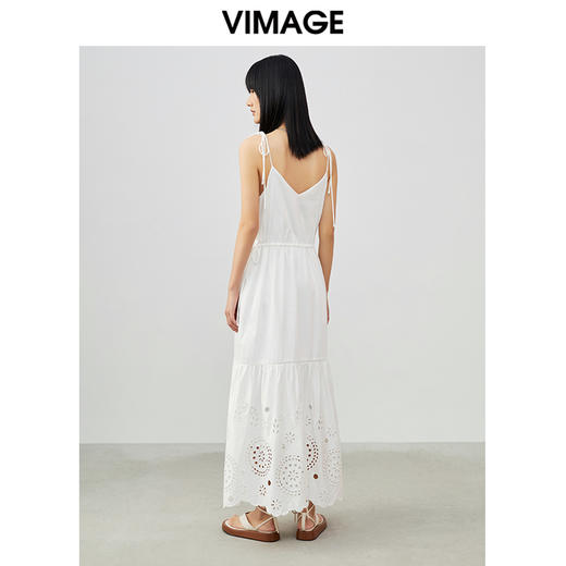 VIMAGE/纬漫纪夏季新款简约吊带连衣裙V1707368 商品图4