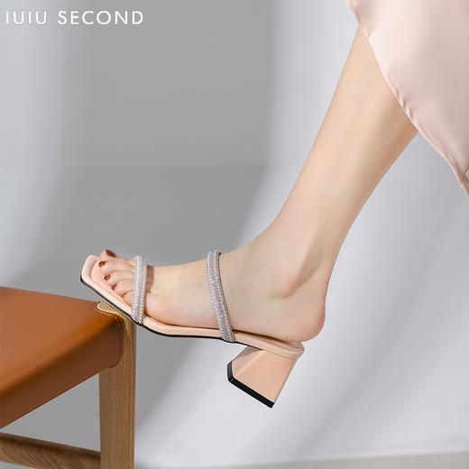 IUIU SECOND 夏季法式方头粗跟细带水钻凉拖鞋U21BJ23491 商品图7