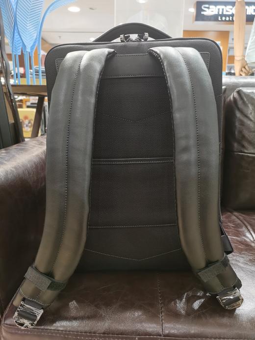 新秀丽时尚商务通情休闲双肩包TM8 商品图2