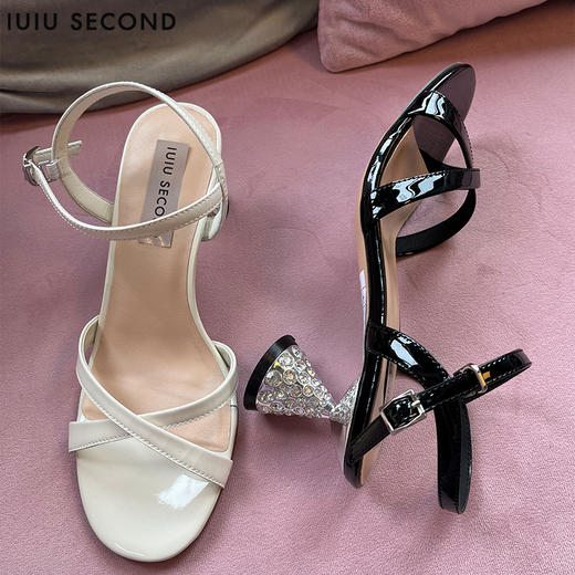 IUIU SECOND 2022夏新款简约交叉带露趾凉鞋水钻酒杯跟凉鞋U22BG24771 商品图1