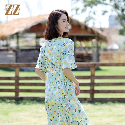 佐尔美2022夏季新款 桑蚕丝真丝弹力斜纹绸连衣裙女E12LS84 商品图4