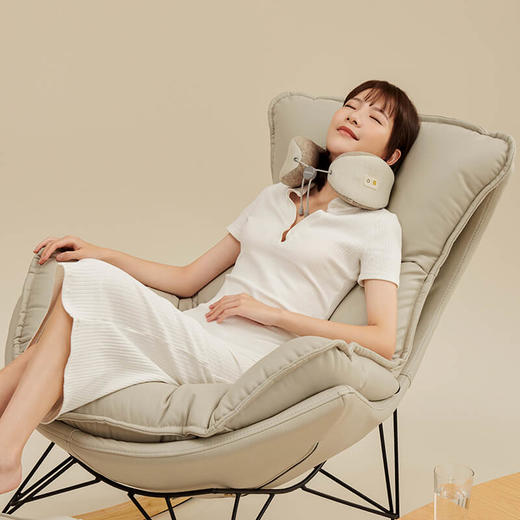 【360°呵护颈部  舒适一整天！】乐伽揉捏按摩颈枕 颈部支撑 揉捏按摩 温感热敷 消除疲惫感。 商品图1