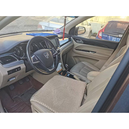 宝骏 730 1.8L 手动豪华型 7座 【长租-北京】 商品图3