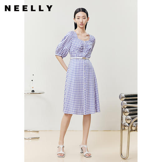 NEELLY纳俪商场同款复古方领格子连衣裙女单排扣系带A字裙中长款N22051Y01135 商品图2
