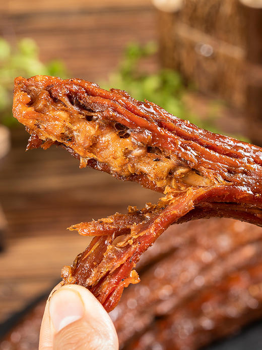 周小贱风干鸭脖蜜汁味60g 商品图5