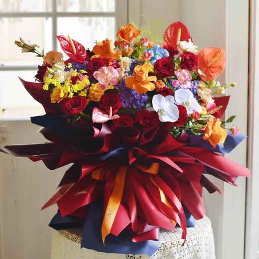 《斑斓》红掌玫瑰蝴蝶兰绣球混搭花束 商品图6