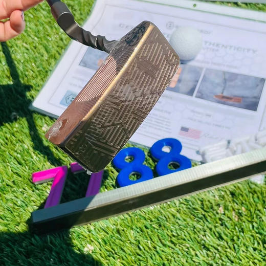 BETTINARDI贝特纳蒂
拳击🥊酷仔高尔夫限量款推杆 商品图2