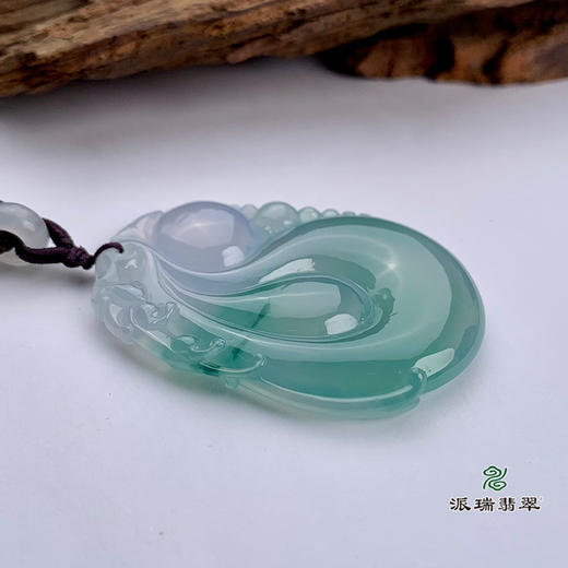 派瑞翡翠 翡翠挂件 糯冰种 绿色 商品图3