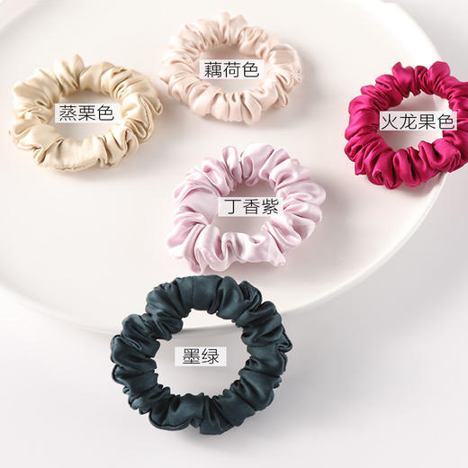 金三塔新品真丝桑蚕丝法式复古简约大肠发圈（小号 中号）   JXQ243/JXQ244 商品图3