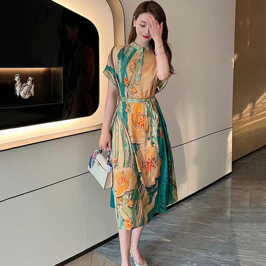 NSM-M6606高定印花宽松系带显瘦重磅桑蚕丝连衣裙只换货  不退货 商品图3