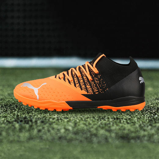 PUMA/彪马 FUTURE Z 3.3 TT 中端FUTURE 碎钉足球鞋10676401 商品图1