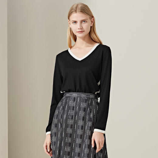 METTE2020春夏新品女士V领100%羊毛衫时尚撞色薄款内搭修身毛衣 商品图2