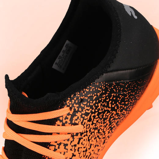PUMA/彪马 FUTURE Z 4.3 TT 入门级FUTURE 碎钉足球鞋10677001 商品图3