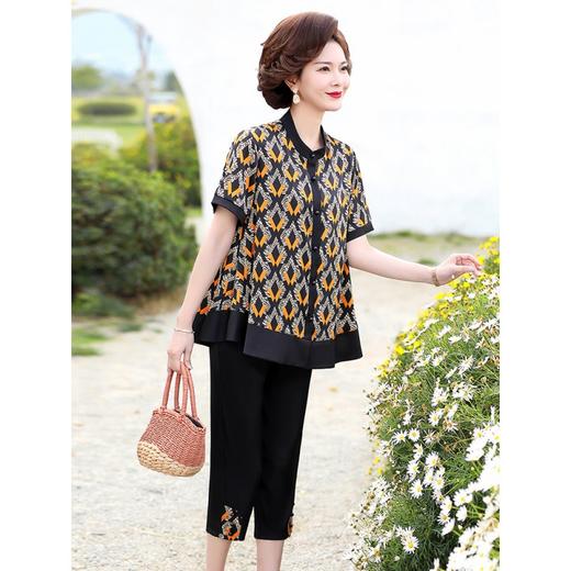 613548-118 妈妈夏装短袖T恤衬衫中年妇女装洋气雪纺上衣中老年大码薄款套装 商品图3