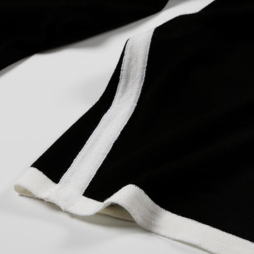 METTE2020春夏新品女士V领100%羊毛衫时尚撞色薄款内搭修身毛衣 商品图4