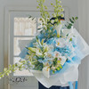 《盛夏沁凉》大飞燕碎冰蓝百合花束 商品缩略图1