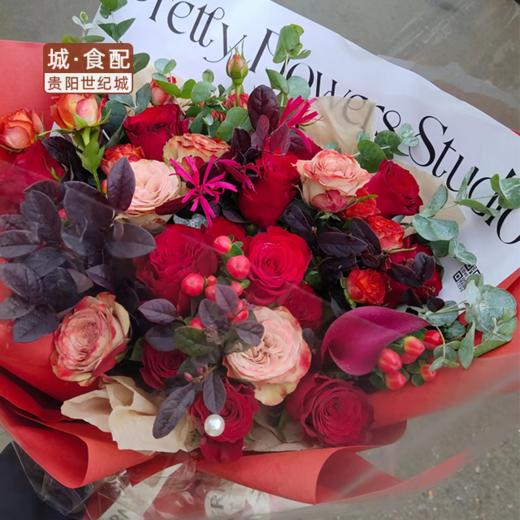 【GY】【心动至上】红玫瑰混搭花束 商品图0