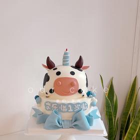立体牛牛/奶牛蝴蝶结双层蛋糕-低糖处理无添加