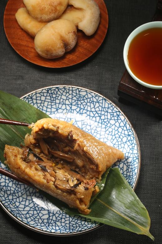 一枚颠覆百里认知的臻品大粽子 周总理私厨戴建葆高徒出品 咸蛋黄 大肉粽 金桔雪莲 豆沙等多口味|百里食 商品图8