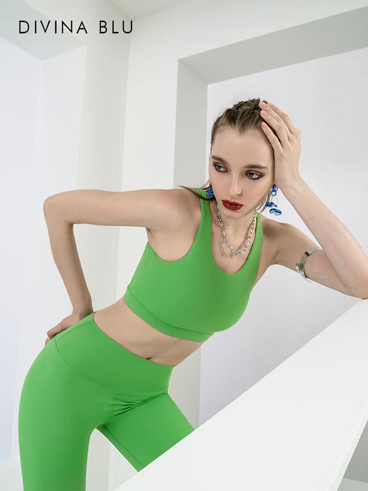 DIVINABLU伦敦系列专业高端瑜伽服健身房跑步运动背心美背女上衣伦敦裸感文胸05 商品图1