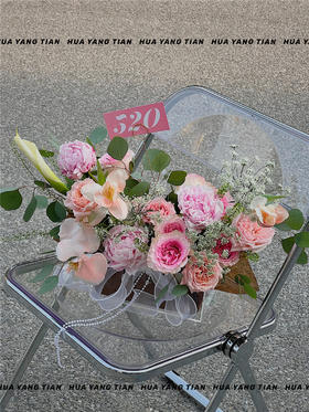 无尽宠爱 · 亚克力花盒