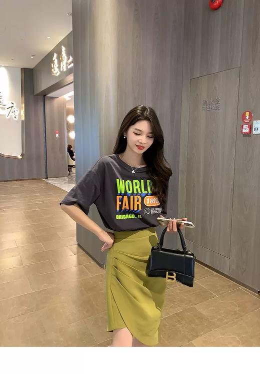 （清仓现货）【社群供】港风成套搭配显瘦洋气减龄套装 商品图0