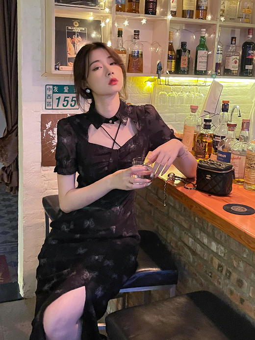 （清仓现货）【社群供】新中式复古蝴蝶提花旗袍连衣裙 商品图0