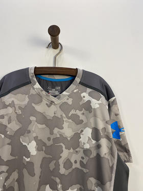 Under Armour 安德玛 短袖T恤 _SST(S)