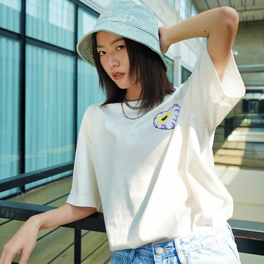 MISHKA大眼球潮牌2022春夏新品街头休闲M印花圆领短袖T恤男女同款M21100051M 商品图2