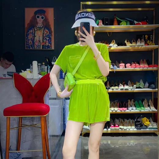 丁摩 进口丝绒夏季时尚短袖上衣短裤套装女薄款运动套装Q121166(21-179)HS-DY199 商品图2