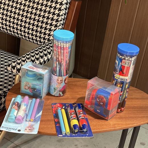 【一站式齐全】迪士尼卡通铅笔橡皮组合装 商品图3