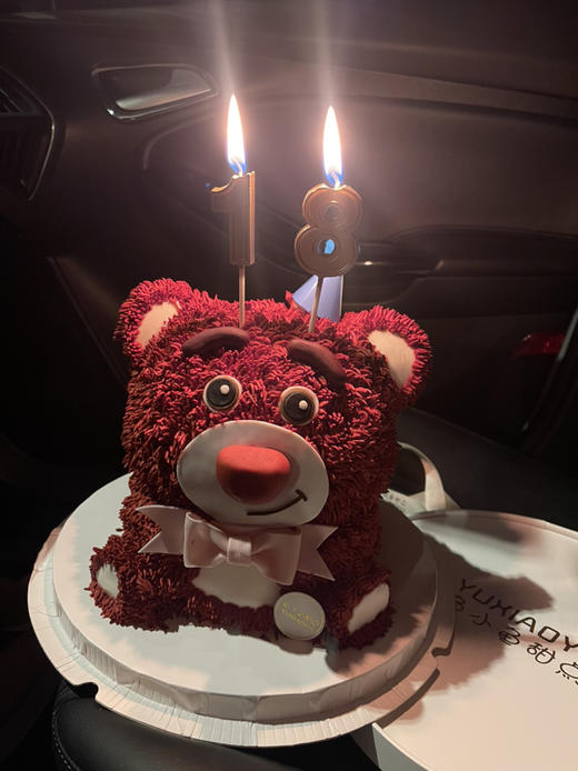 🍓熊立体半翻糖蛋糕 商品图1