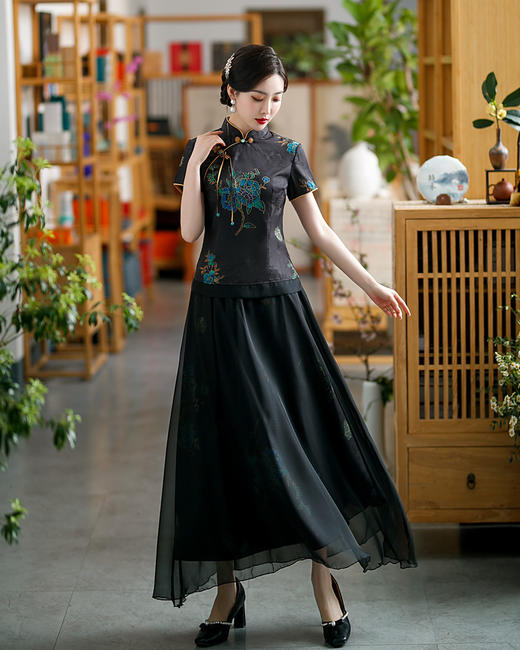 2022夏季单层中国风唐装清凉旗袍套装 XL757 商品图4