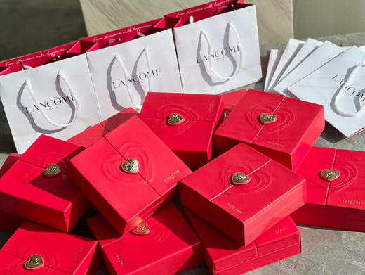 520限量版礼盒，定价1300+，兰蔻2022小蛮腰礼盒口红套装！老粉内部福利！又美又飒！数量有限，先到先得 商品图12