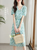 【专属特价】熙世界气质V领浪漫绿色碎花连衣裙夏新款收腰显瘦雪纺A字仙女裙 商品缩略图1