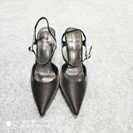 IUIU SECOND 夏季超高跟牛皮尖头后空凉鞋U20AH19461 商品图8