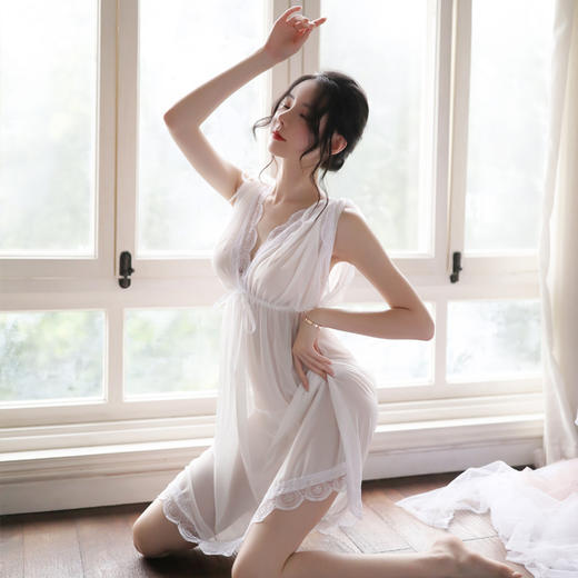 蕾丝v领睡裙  诱惑内衣 性感优雅 走心不落俗 睡衣丁字裤套装 商品图3