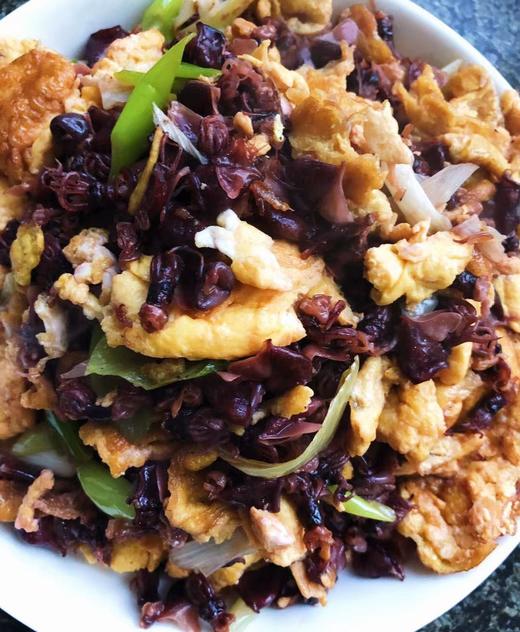 笔管海兔干  特别干  烹饪菜品需要泡发十几分钟  可以搭配任何蔬菜 特别提味 全国包邮（偏远地区除外） 商品图1