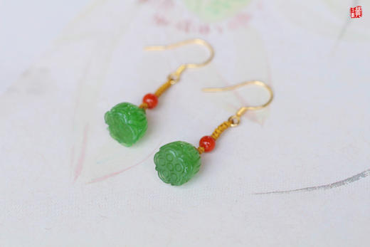 [ 清欢系列 ] 碧玉莲蓬设计款耳饰 | 925银镶、搭配南红 商品图0