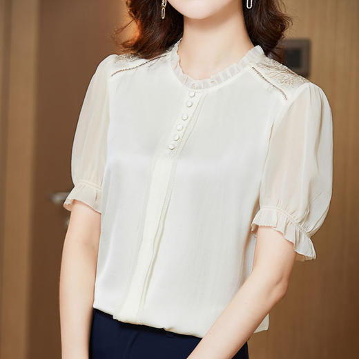 短袖夏装桑蚕丝衬衣，大码女绣花丝绸洋气真丝衬衫KQN-28353 商品图0
