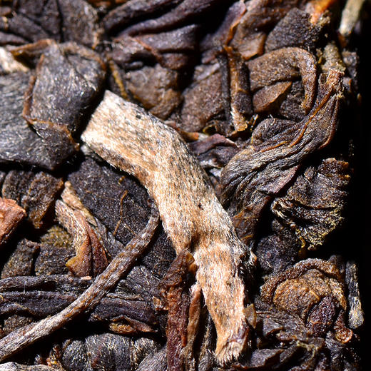 最后1条！重磅福利！2016年！冰岛老寨！冰岛大树金条！部门内部专供！58元/柱/220克！ 商品图3