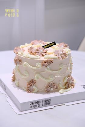H142（韩式裱花蛋糕，请提前1-2天预订）