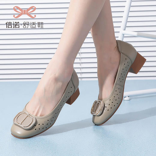 信诺 真皮舒适女鞋 妈妈鞋夏款透气凉鞋中跟中年软底气质粗跟单鞋22C1931-011 商品图0