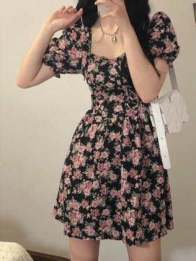 这个碎花也太好康了吧！